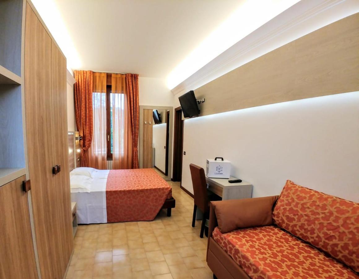 Hotel Carancini Salsomaggiore Terme Exteriör bild