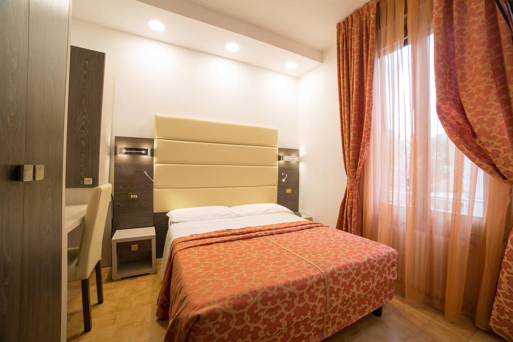Hotel Carancini Salsomaggiore Terme Exteriör bild
