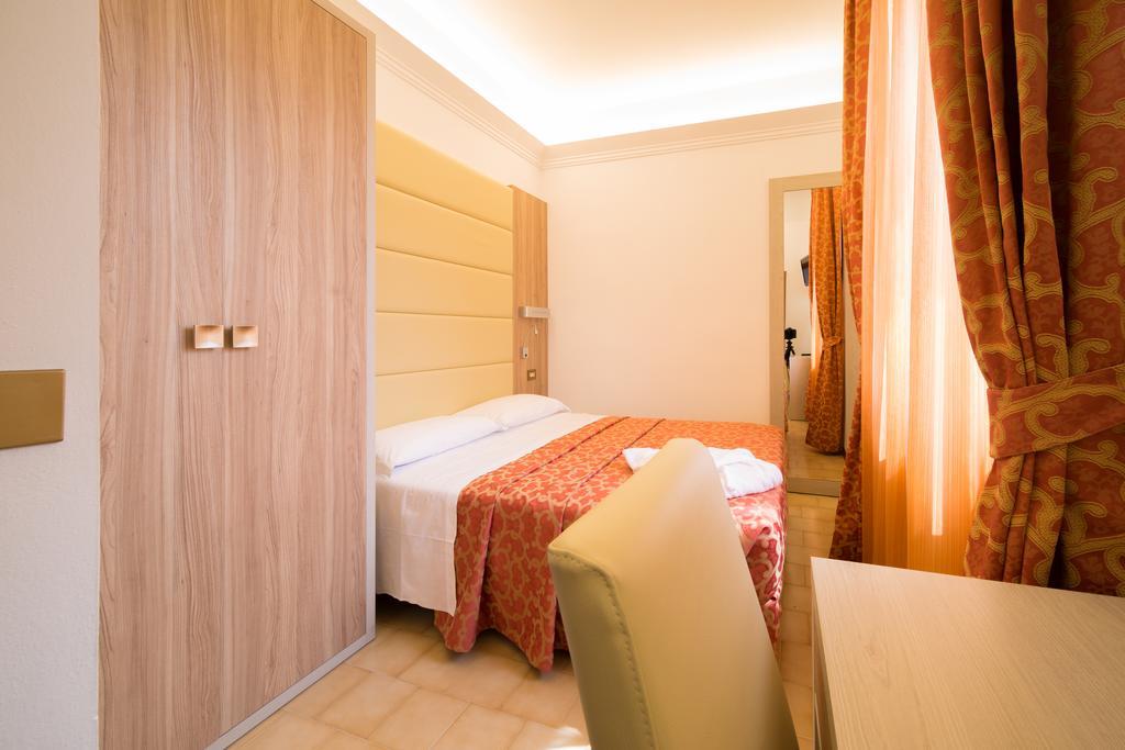 Hotel Carancini Salsomaggiore Terme Exteriör bild